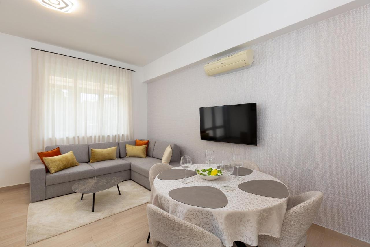 Stylish Apartment Mediterraneo 波雷奇 外观 照片