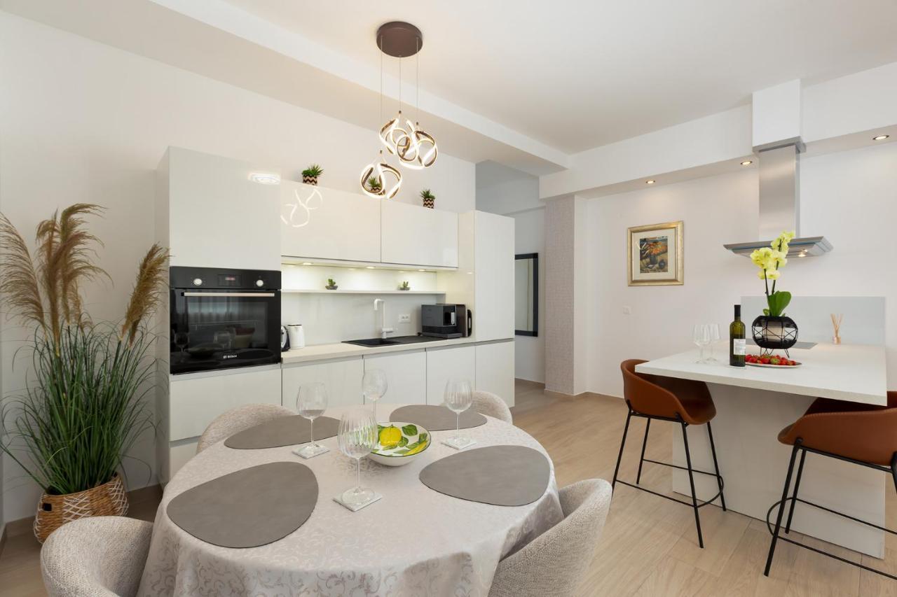Stylish Apartment Mediterraneo 波雷奇 外观 照片