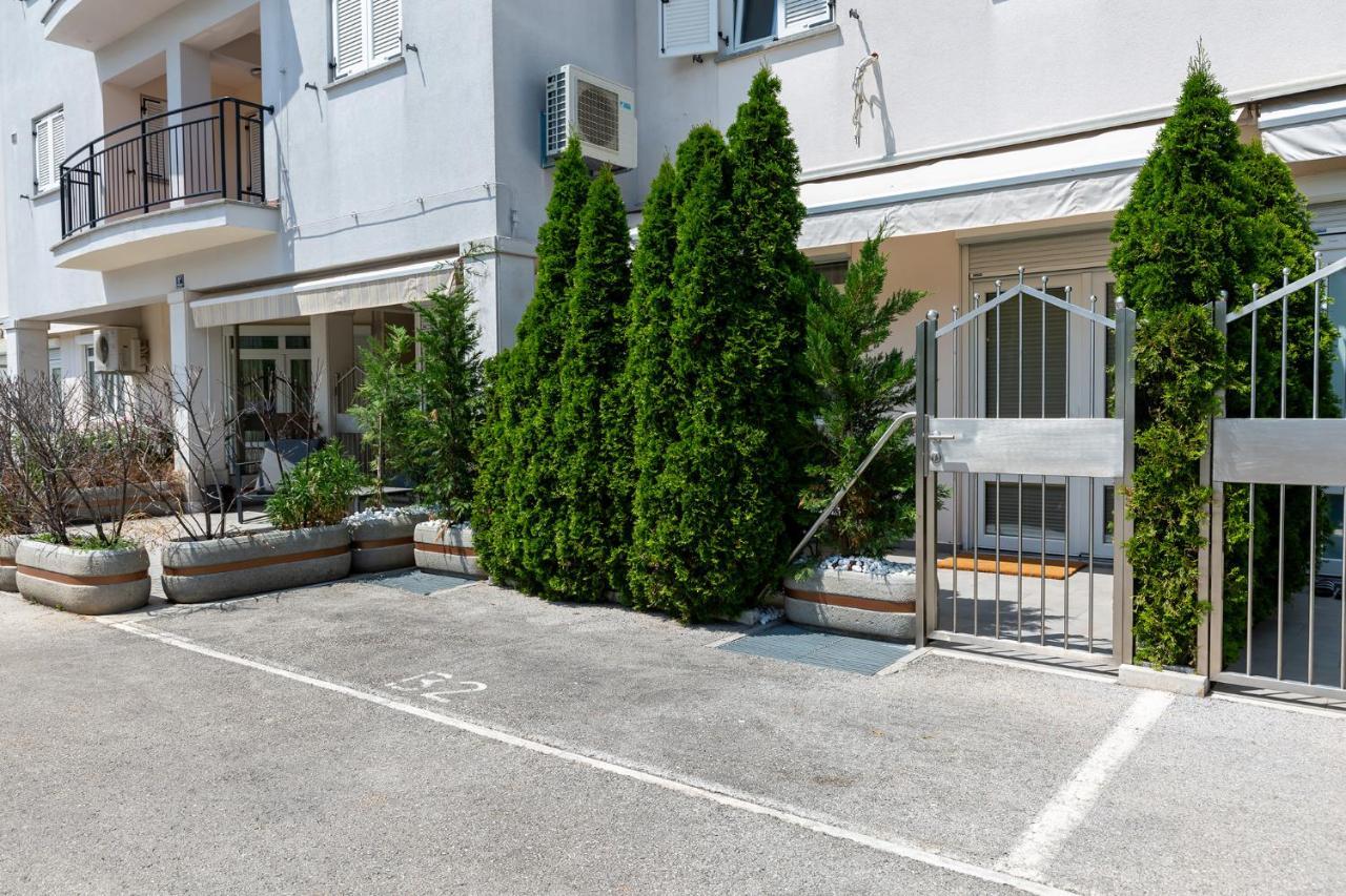 Stylish Apartment Mediterraneo 波雷奇 外观 照片